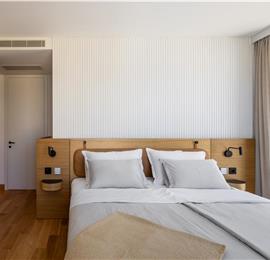 4 Bedroom Luxury Villa with Heated Pool and boat mooring, Ciovo near Trogir – Sleeps 8